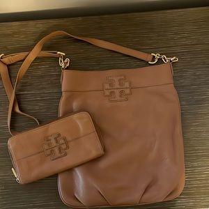Tory Burch stacked “T” Book Bag & Wallet